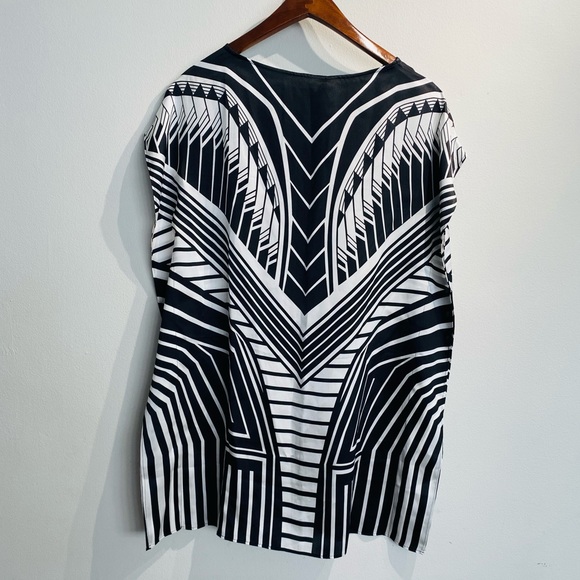 BALMAIN**100%Silk Tunic Coverup/ Top**Small $1580 - Picture 2 of 3